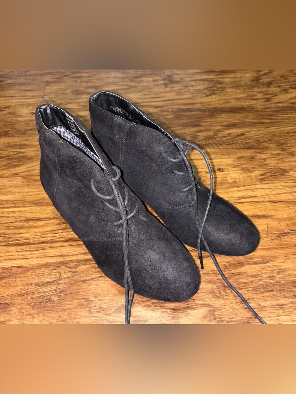 Marbella Ankle Booties Size 9